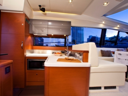 Яхта Prestige 500S